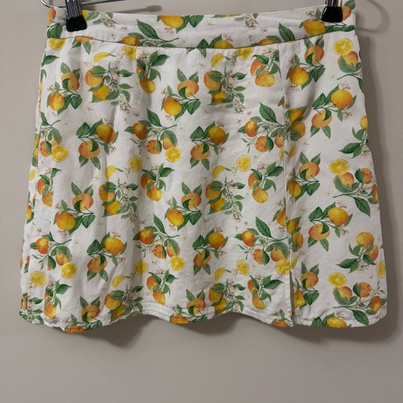 3/$20⚡️ Francesca’s Blue Rain Fruit Orange Mini Skirt with Side Slit - Picture 11 of 15